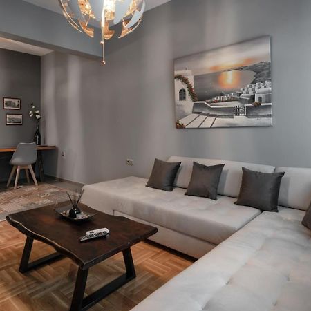 شقة Superb & Luxury Apt At The Heart Of أثينا المظهر الخارجي الصورة